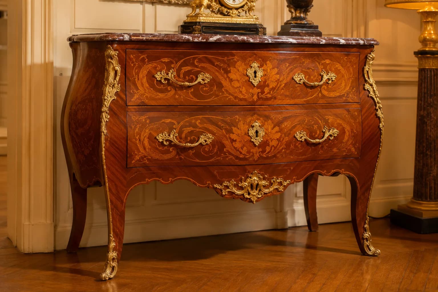 Exemple de mobilier ancien pouvant être racheté lors d'un débarras